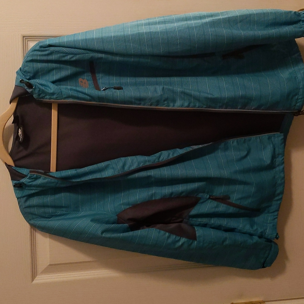 New Balance women's windbreaker L